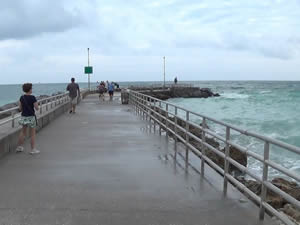 fishing at Jupiter Beach Park